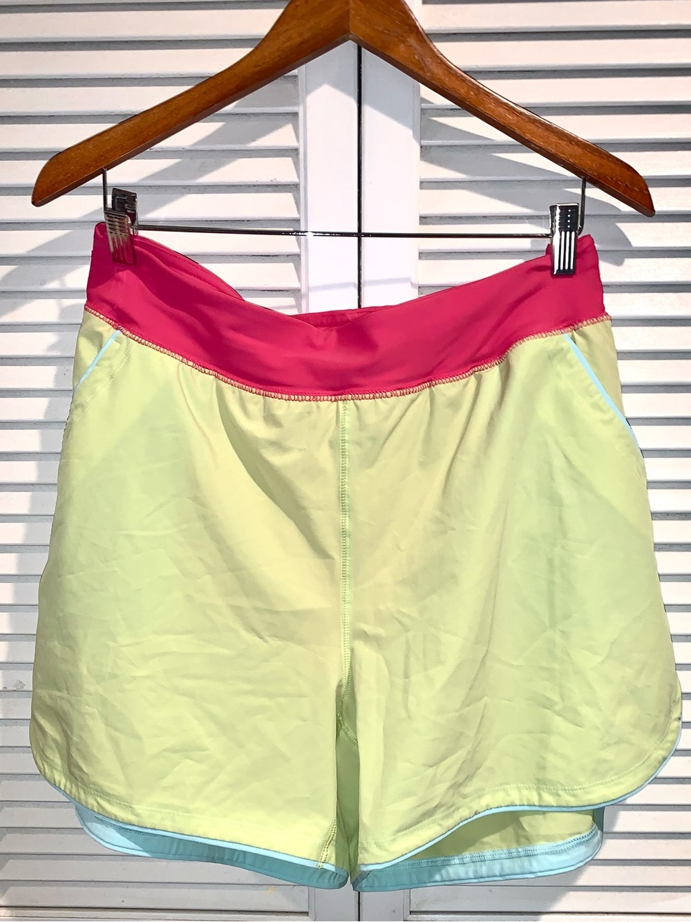 Lands' End Women's Comfort Waist Board Shorts in Lemon Lime/Hot Pink/Aqua 18W